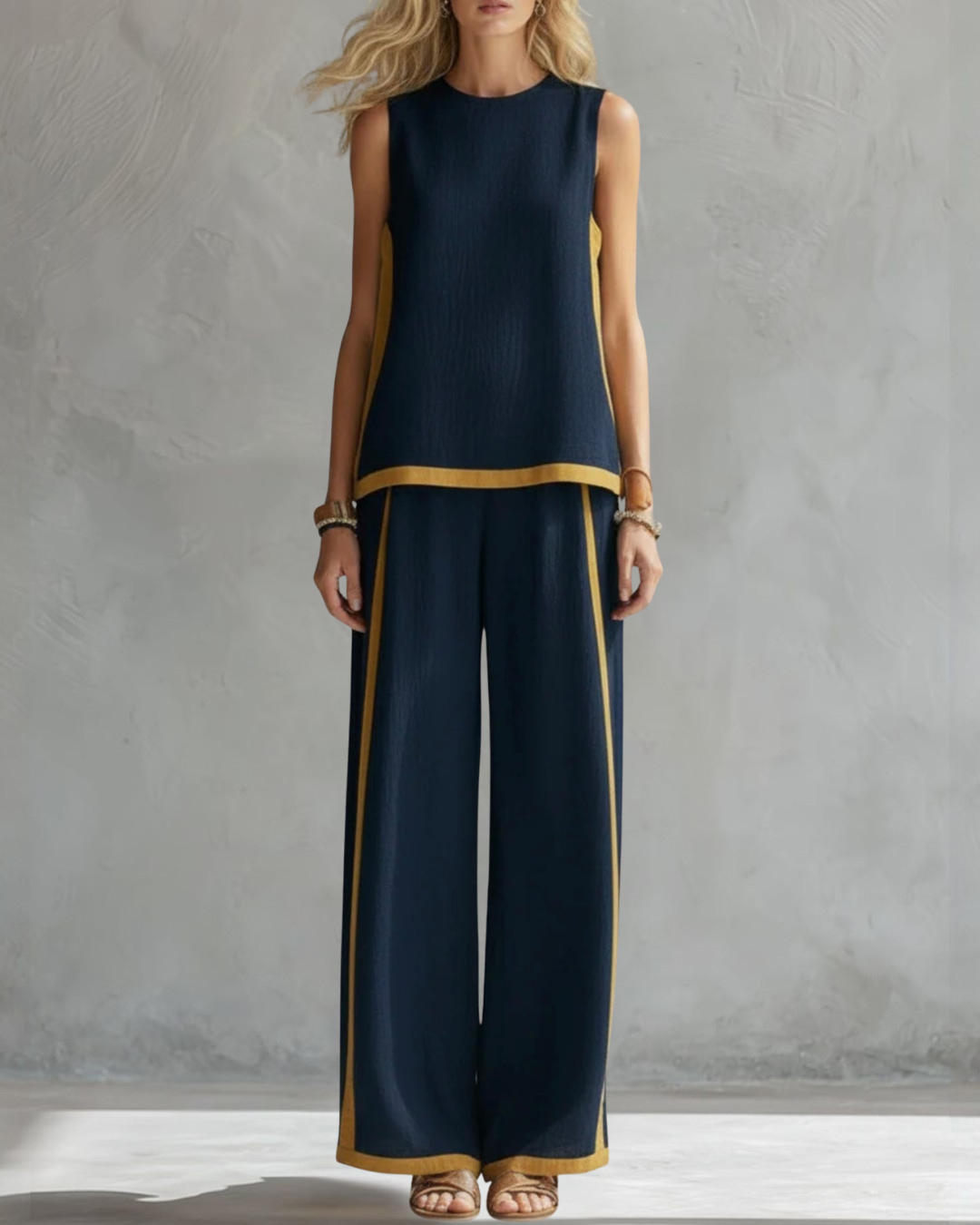 Elegant Sleeveless and Wide Trouser Set