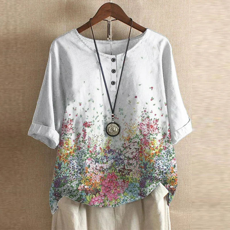 Casual Retro-Inspired Blouse