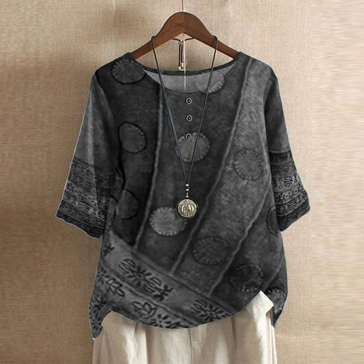 Casual Retro-Inspired Blouse