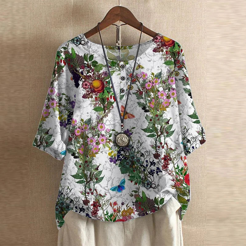 Casual Retro-Inspired Blouse