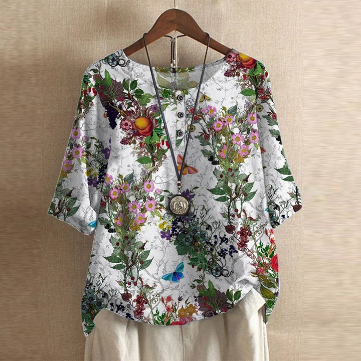 Casual Retro-Inspired Blouse