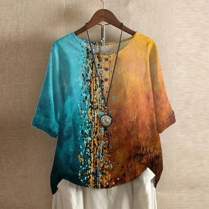 Casual Retro-Inspired Blouse