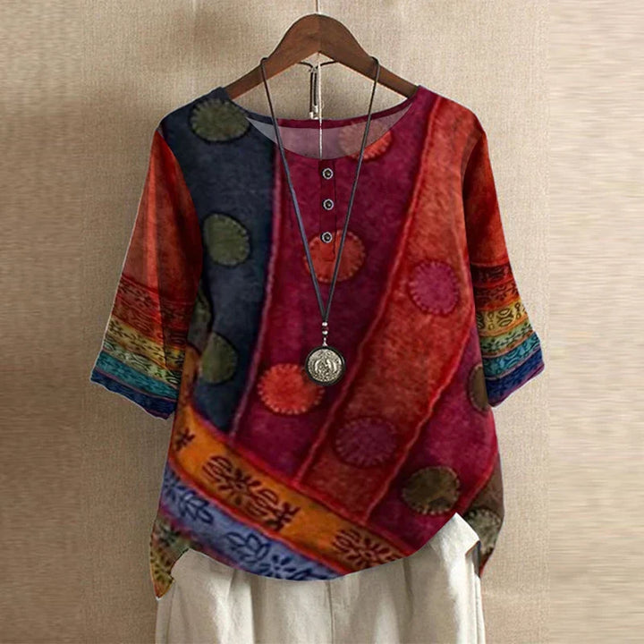 Casual Retro-Inspired Blouse