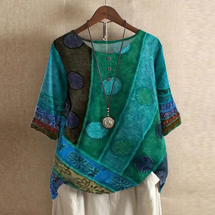 Casual Retro-Inspired Blouse