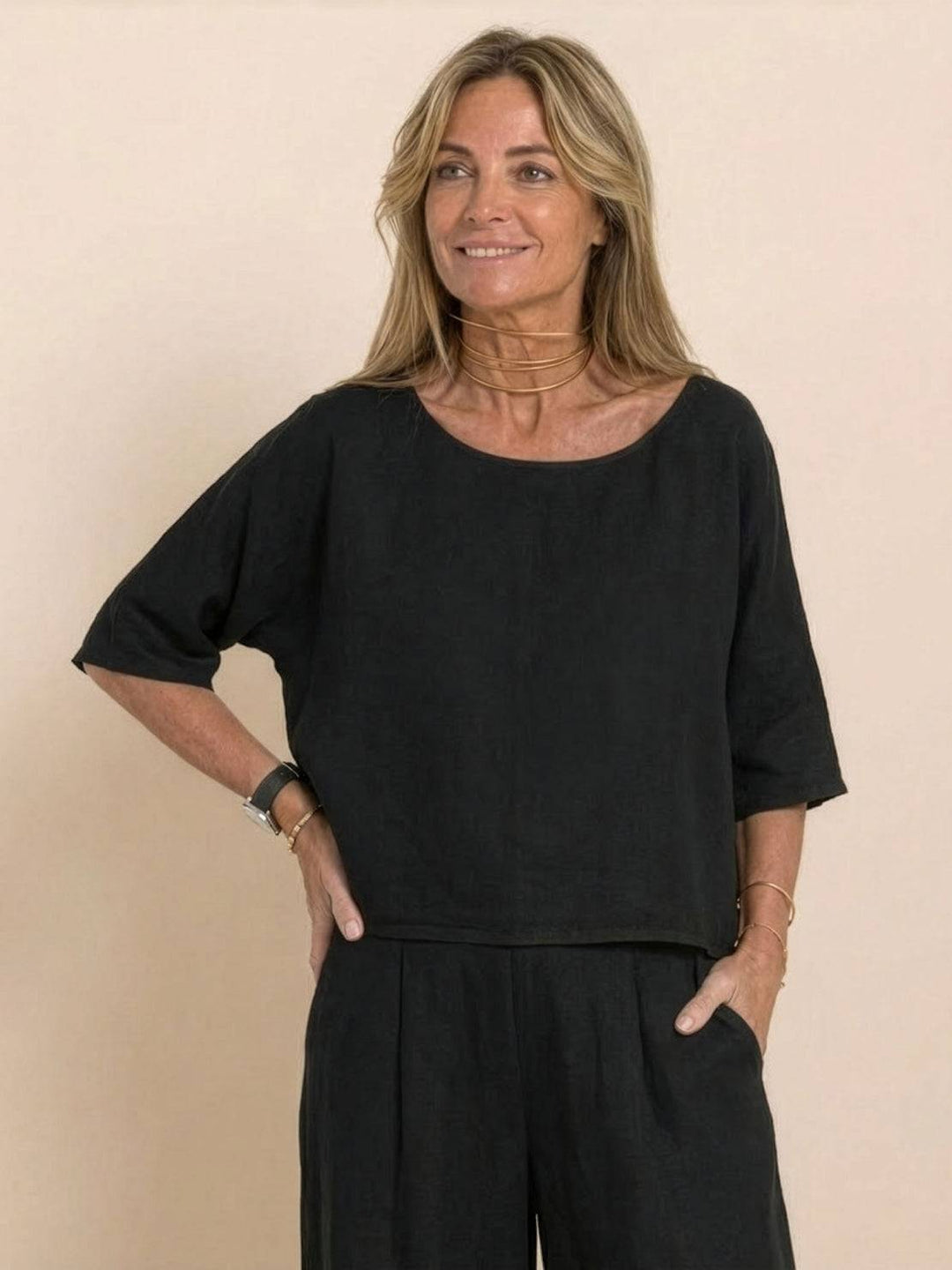 At Ease & Down to Earth: Short-sleeved Pullover & Wide Trouser Matching Set