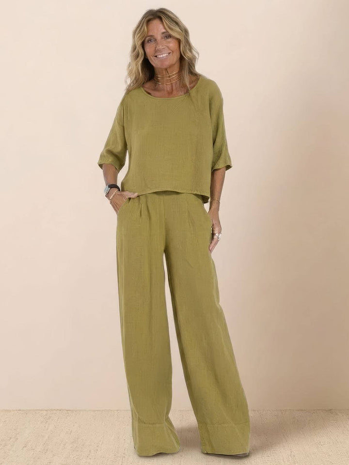 At Ease & Down to Earth: Short-sleeved Pullover & Wide Trouser Matching Set
