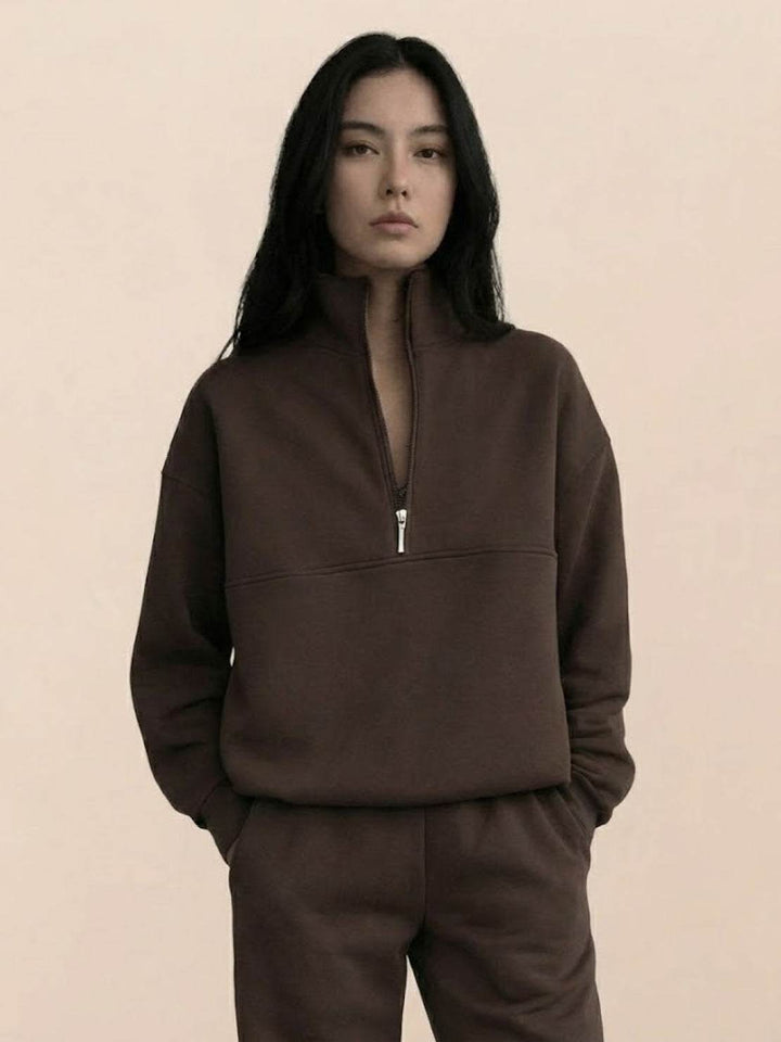 Athleisure at its Finest: Cotton-Blended Two-Piece Tracksuit