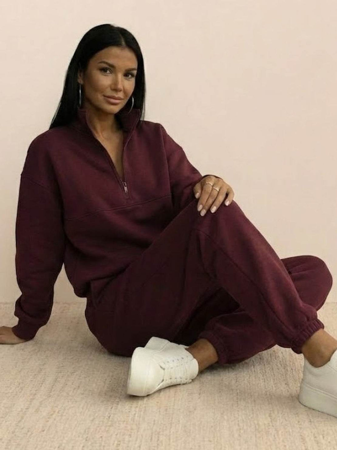 Athleisure at its Finest: Cotton-Blended Two-Piece Tracksuit