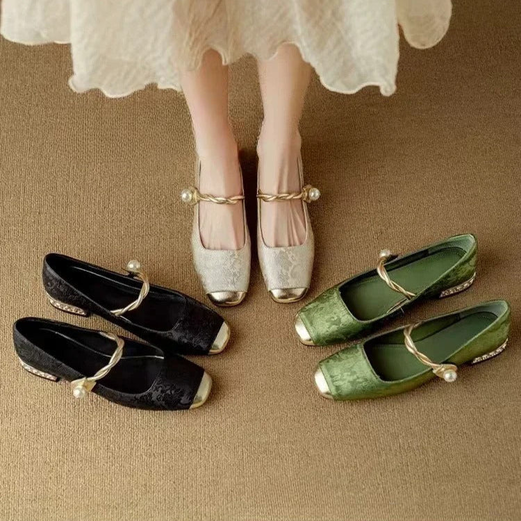 Vintage Braided Pearl Strap Shoes