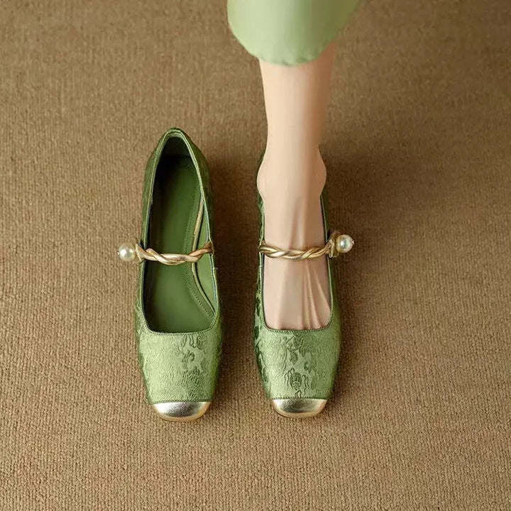 Vintage Braided Pearl Strap Shoes